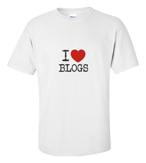 Picture of I Love Blogs T-shirt